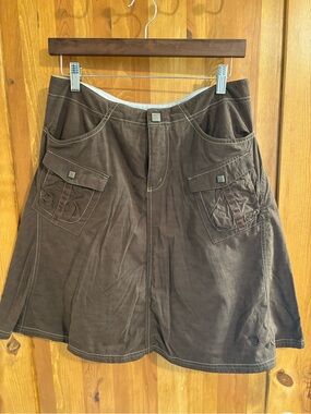 Mountain Hardwear Brown A-Line Skirt with Flap Pockets